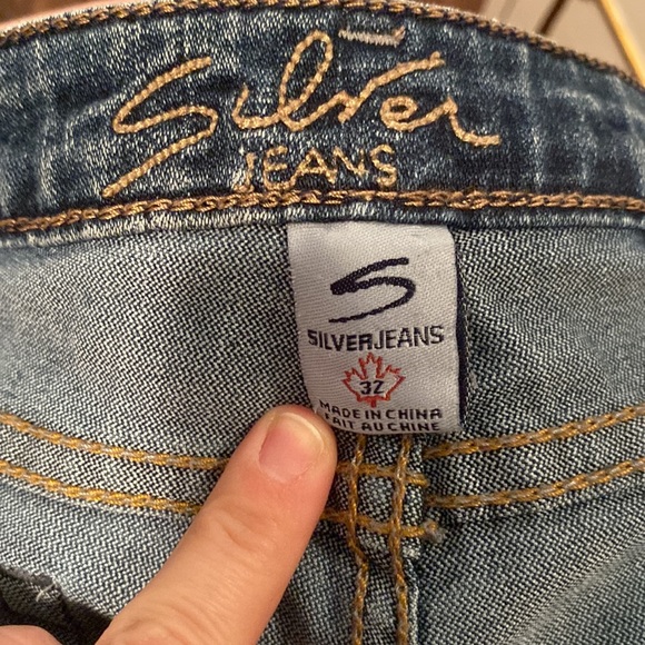 Silver Jeans Petite Size 32 Distressed Flare jeans - Picture 7 of 14